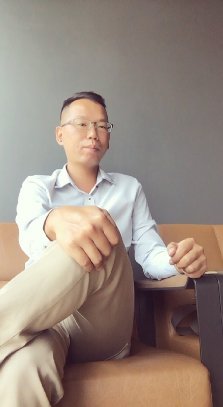 LI的第一张照片--河南蓝颜知己交友网