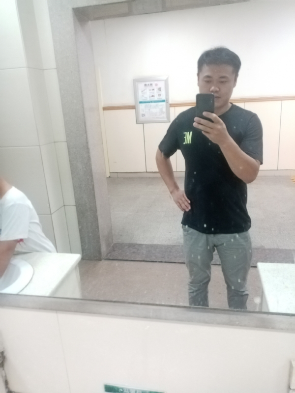 随遇而安的第一张照片--河南蓝颜知己交友网