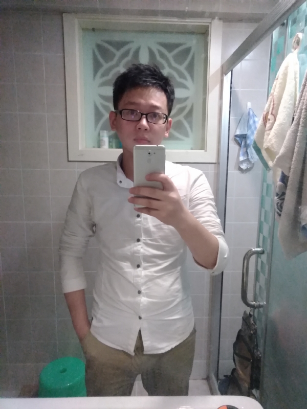 花谢魂伤的第二张照片--河南蓝颜知己交友网