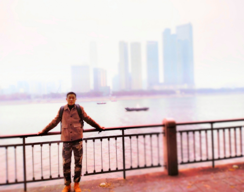 欢欣鼓舞的第一张照片--河南蓝颜知己交友网