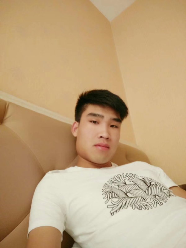 谁不曾孤单上路的第二张照片--河南蓝颜知己交友网