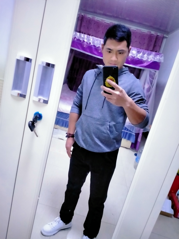 空心的第一张照片--河南蓝颜知己交友网