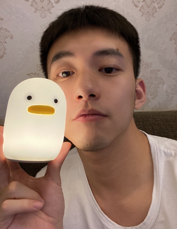 绝世大冤种的第三张照片--河南蓝颜知己交友网