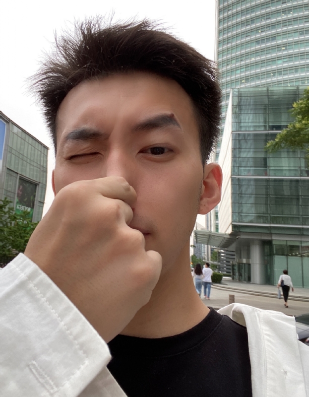 绝世大冤种的第四张照片--河南蓝颜知己交友网