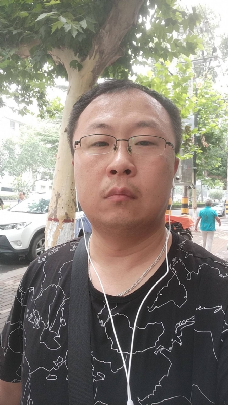 飘逸的星辰的第一张照片--河南蓝颜知己交友网